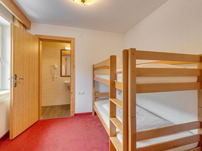 Apartment In Fuegen With A Shared Wellness Экстерьер фото